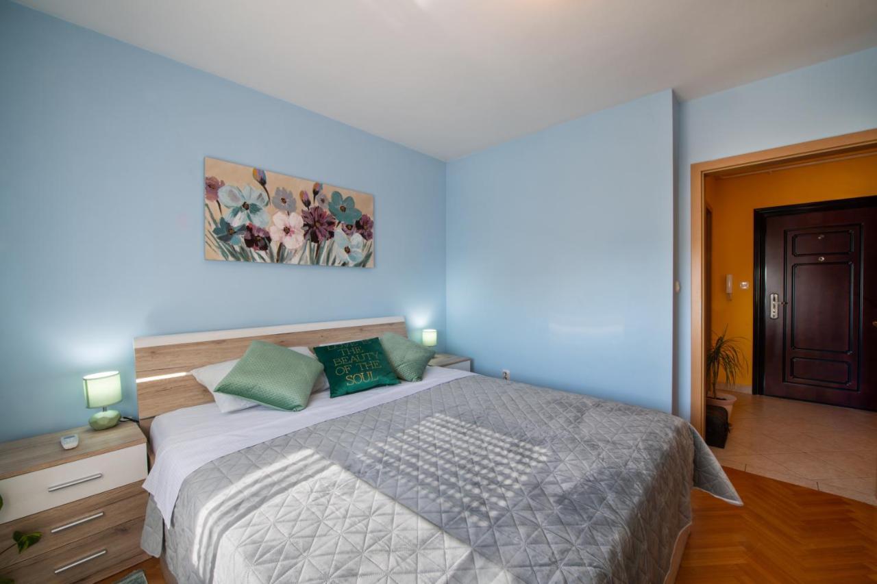Apartman Silvija Осиек Екстериор снимка